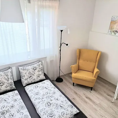 Garsonka V Bratislave *