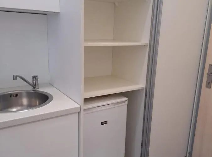 Garsonka V Bratislave * Bratislava