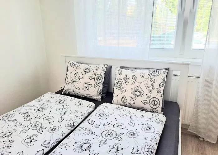 Garsonka V Bratislave * Bratislava