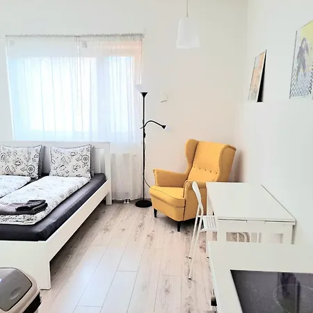 Garsonka V Bratislave Pozsony